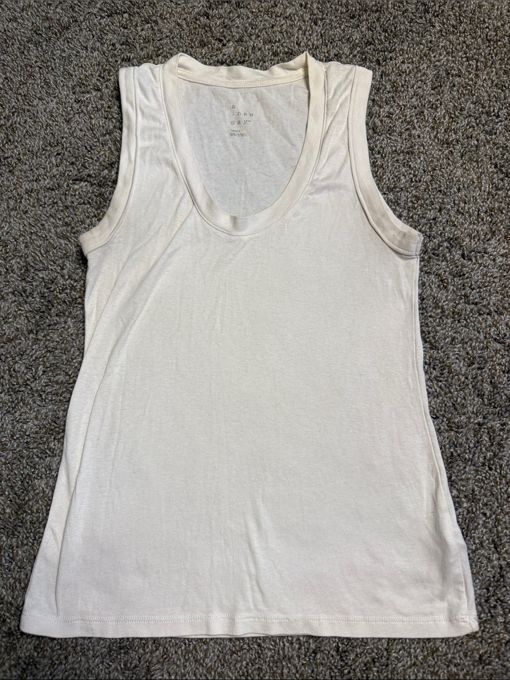 a new day Women’s Crew Neck Tank Top in Amber Brown